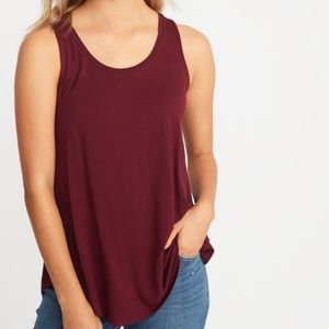 Old Navy maroon tank